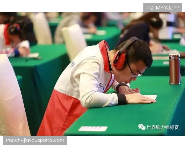 比赛恢复的规则边界：哪些情况下裁判必须鸣哨重启？